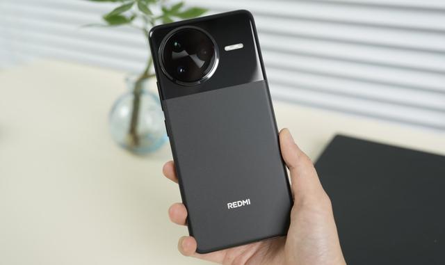 红米K80评测：性能足够强劲，但这两个缺点不容忽视