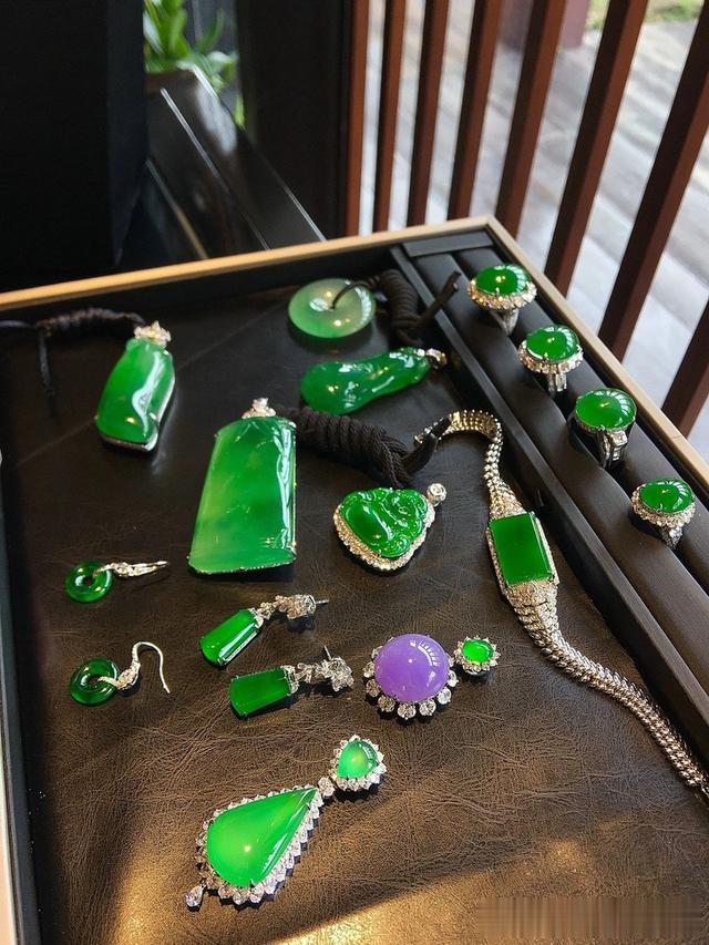 钻石|翡翠和钻石，谁是骗局？