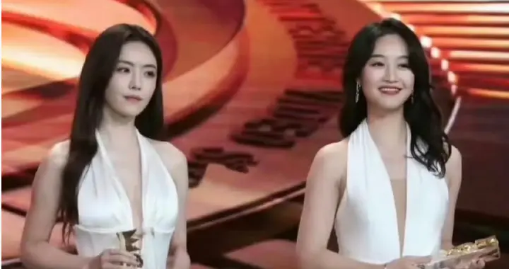 输人又输阵？北京这夜，蓝盈莹的体面，给黑脸的蔡文静上了一课