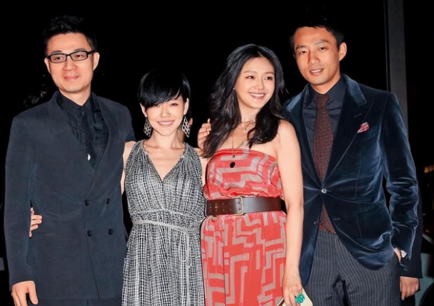 荣梓希|大S立好妈妈人设？将个人照换成抱娃照，网友：洗面不洗心有啥用