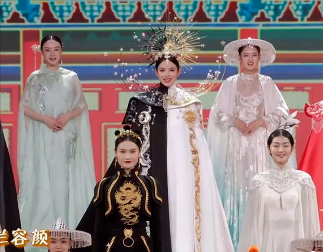 春晚|怀孕6月上春晚，艳压奚梦瑶，拒嫁30亿豪门：她才是人生赢家！
