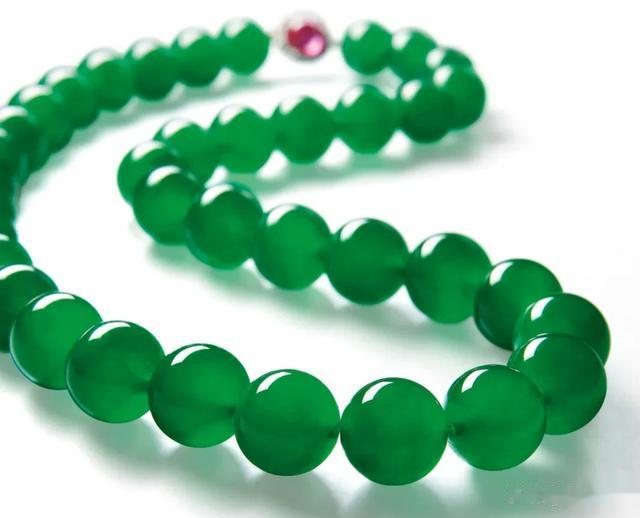 翡翠|2020香港春拍，苏富比、佳士得等屡创佳绩，藏家收藏热情有增无减