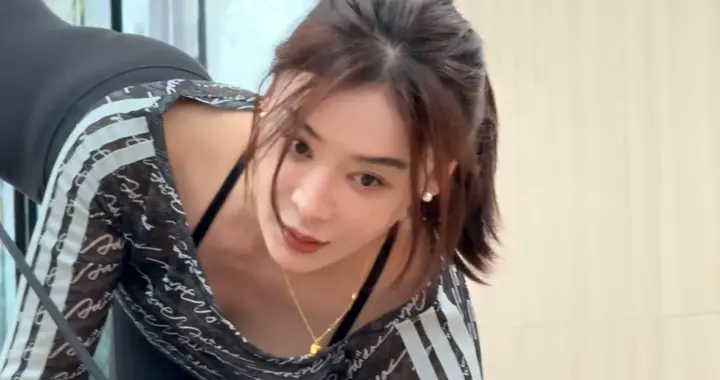 袁姗姗的自制力造就了如今最美的身型