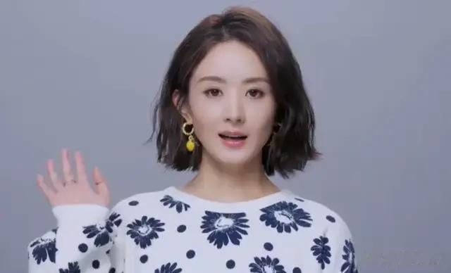 赵丽颖最新露面状态不佳，眼神疲惫脸颊凹陷，磨皮磨到卧蚕都没了