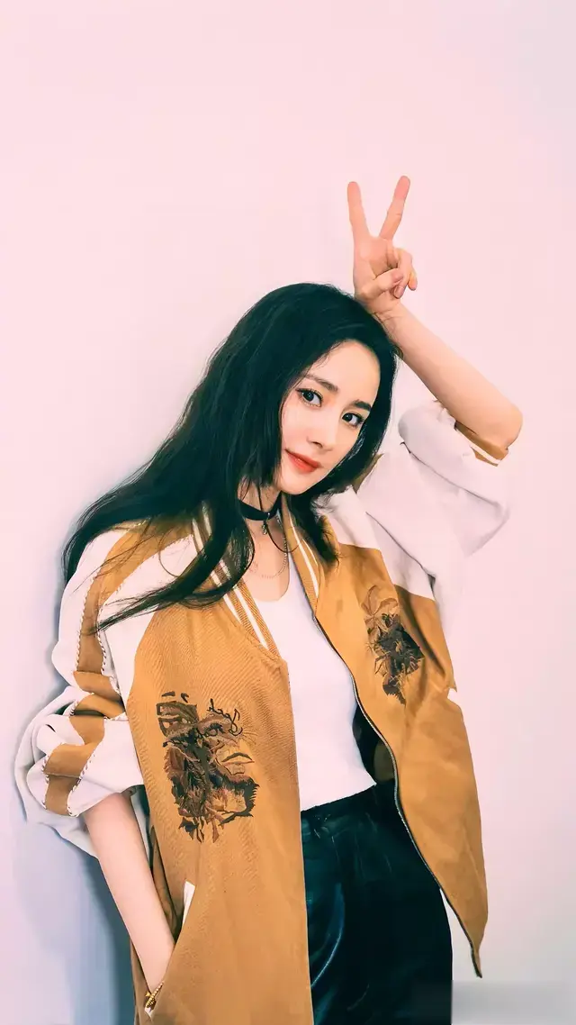 杨幂女神高清壁纸美照图集——第一部