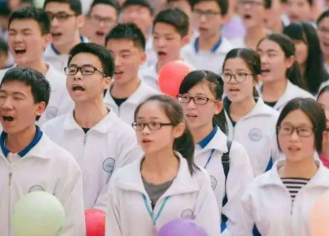 适合“450分”考生报考的3所大学，毕业后或能上岸国企，早了解