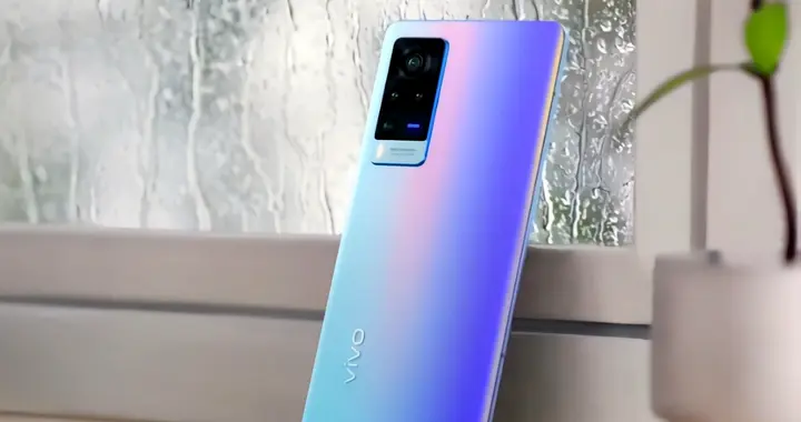 8300毫安電池+80W無線！榮耀X70直接教友商做手機？