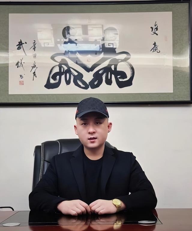 著名玉石收藏家，鉴赏家——林子豪