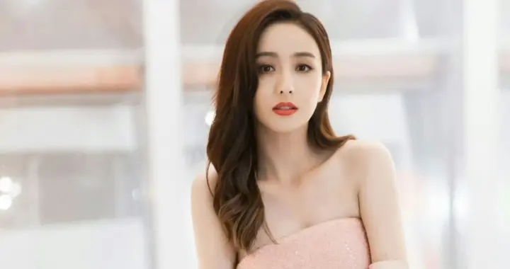 佟丽娅短发vs长发 短发更有魅力