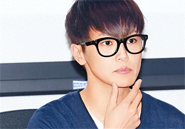 港独分子何韵诗，叫嚣让联合国理事会把中国除名，今下场大快人心