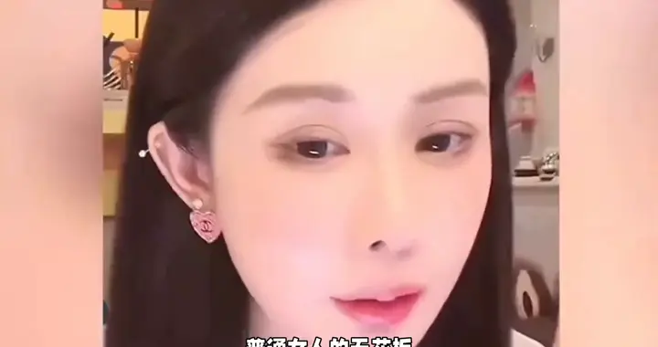 46岁带3娃被嘲？韦雪与新欢同居曝光，普通女人的天花板