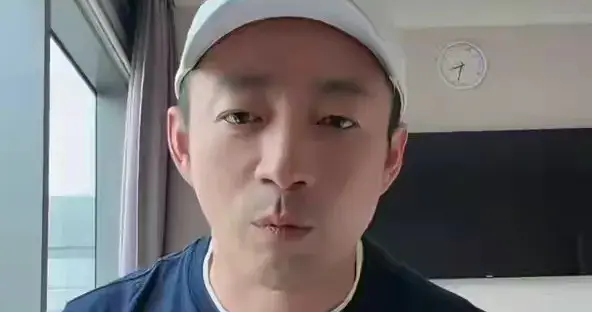 汪小菲曝转学真相！小玥儿姐弟无法回京上学，原来卡在这些问题上