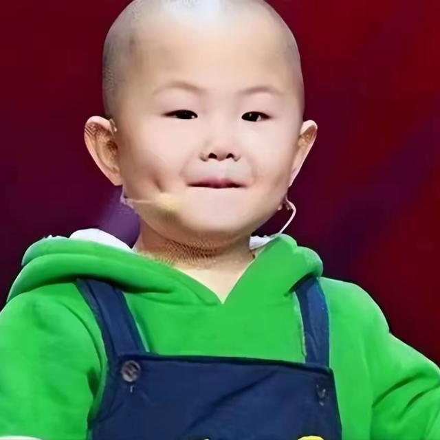 张峻豪|5岁上春晚走红，年入百万开始厌学，如今13岁的张峻豪却过成这样