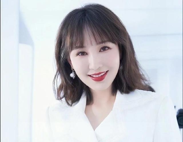 岳丽娜|岳丽娜：长得漂亮戏也好，为人低调不张扬，婚后连生三胎