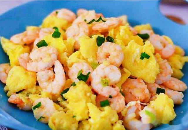 38女神节，愿所有女性貌美如花，建议常吃4道菜，可美容养颜