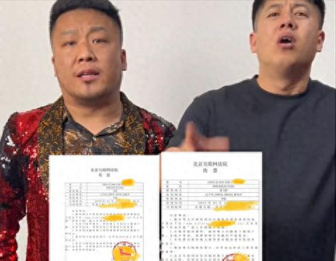 杨坤将两网红告上法庭，要求赔偿加道歉，恶搞视频流出，早该告了