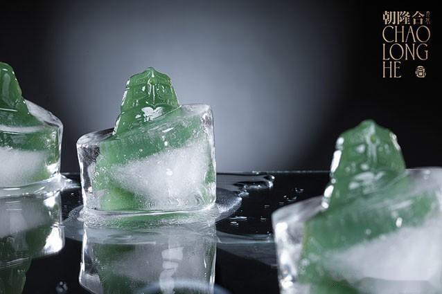 一块叫和田玉的石头，价值100万，它凭什么？