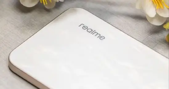 “千元小鋼炮”誕生！極窄直屏+7000mAh+IP69防水，現(xiàn)已跌至935元