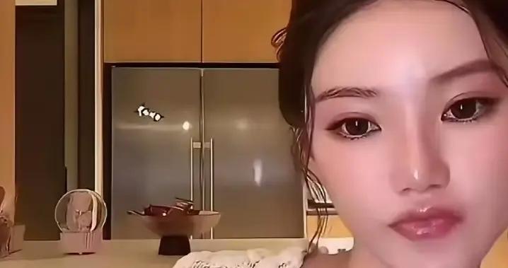 马筱梅的一句没人管，戳穿了张兰的小心思，难怪汪小菲深夜崩溃