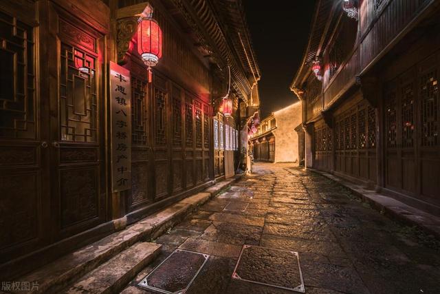 探秘冷门职业：收入惊人的隐藏宝藏