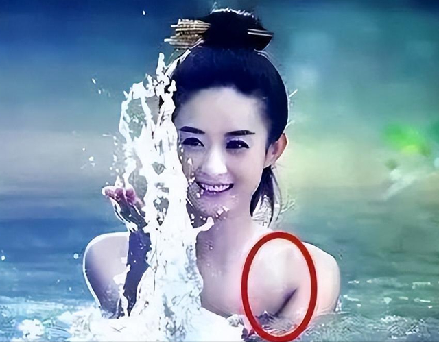 这些“啼笑皆非”的穿帮镜头，如今个个成了经典，你都看过哪些？