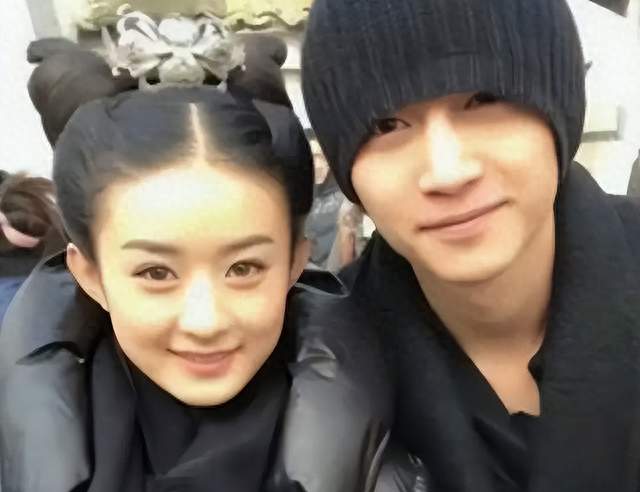 两人双双离婚后，官宣喜讯的赵丽颖和陈晓，联手给娱乐圈上了一课