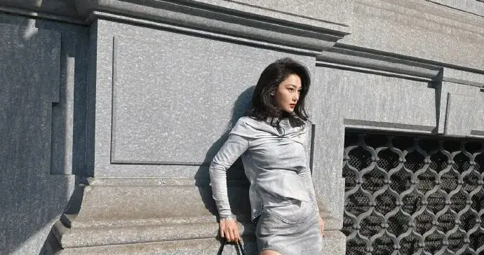 张馨予女神魅力照