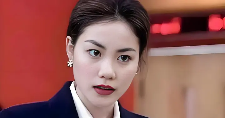 来聊聊王菲的美