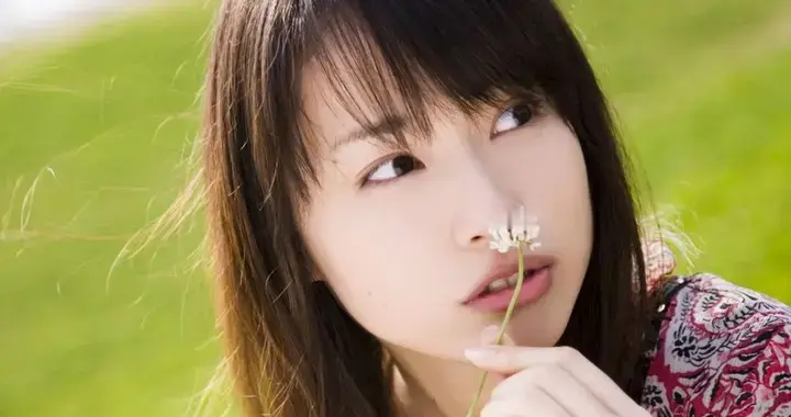 日系写真美图|No.1687 户田惠梨香「Bomb.TV」Vol.01