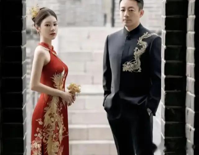 汪小菲马筱梅婚礼现场甜到齁！凤冠霞帔配四合院，细节全是爱！