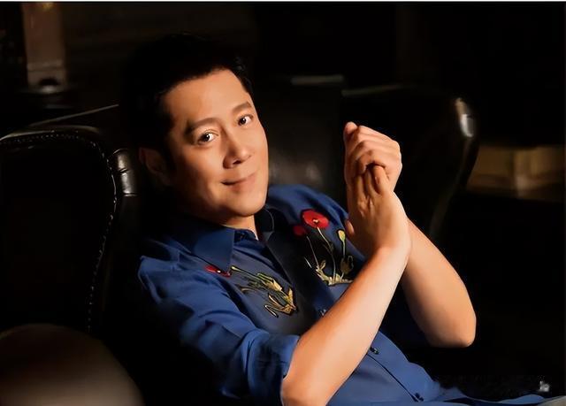 J.K.罗琳|《王牌》：“被抛弃”的蔡国庆，彻底揭开了综艺场上的人情世故