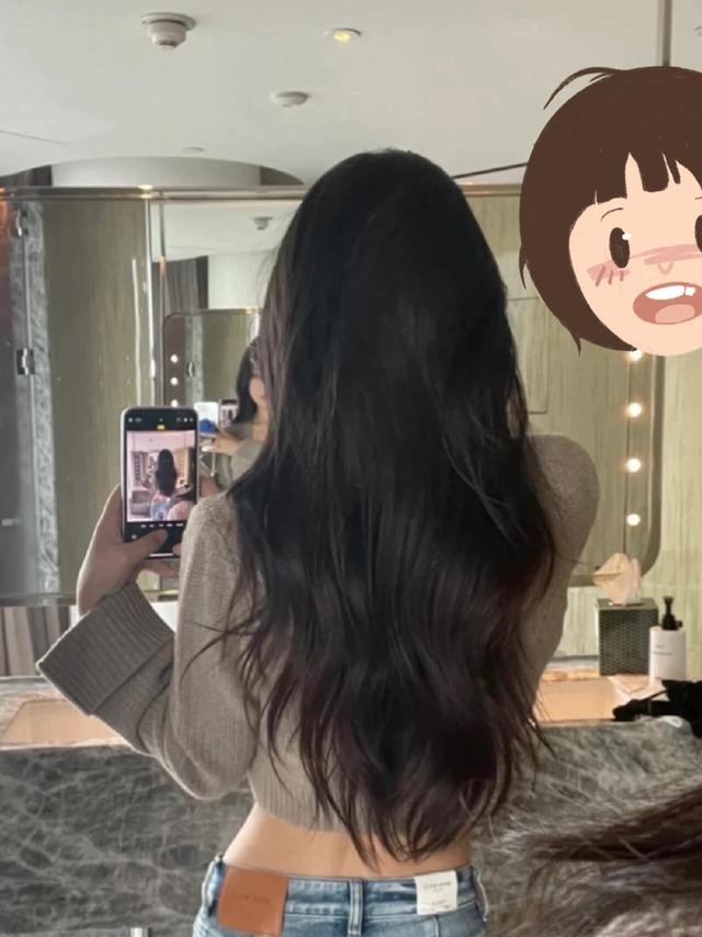 少女感十足的长发发型推荐：让你美出新高度！