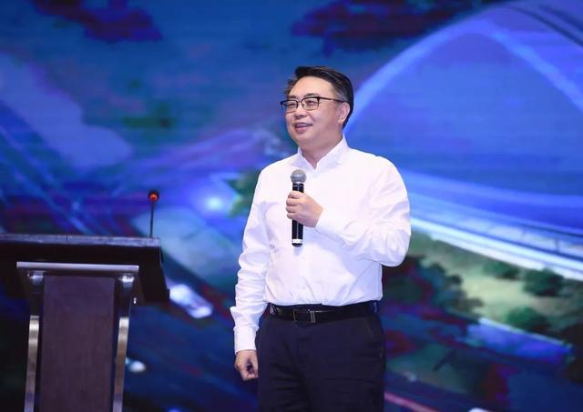 被华为卖掉后，他干出市值1600亿的巨头，这个湖南人藏得太深了