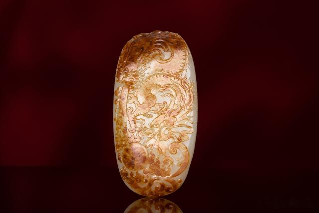 和田玉籽料|秋梨皮和田玉籽料 风云际会 双龙护主 海派精工