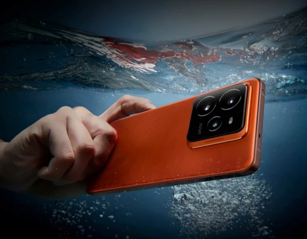 真我GT8 Pro曝光：2K直屏+超声波+潜望长焦，影像大幅提升