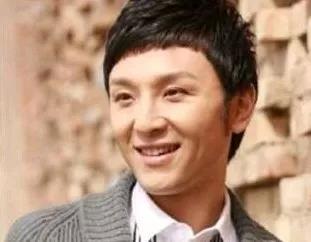 傅琰东|他是国内最高学历魔术师，8次上春晚，40岁娶妻，婚礼震惊世人