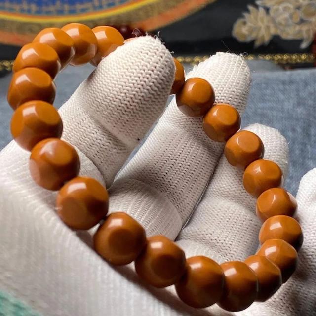 文玩手串盘玩的3大错误习惯，看看你中招了没！