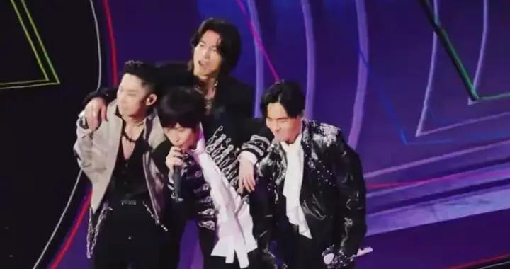 \朱孝天正式开战！深夜猛曝阿信多个丑闻，称相关部门已介入调查\