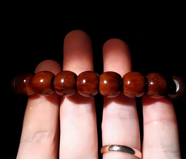 别被“仙图”带偏了，这几类文玩，新手根本盘不出效果