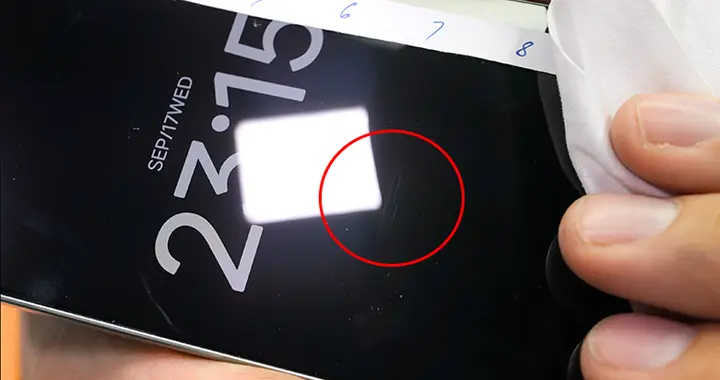 國外博主暴力測試小米17 Pro耐用性，龍晶玻璃挺耐造