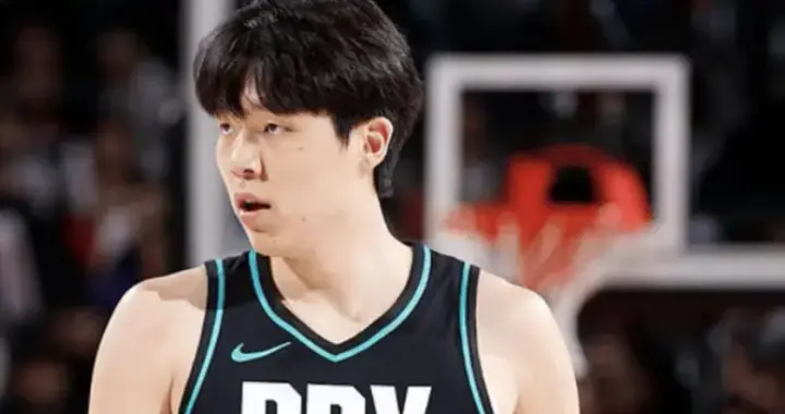 杨瀚森NBA得分超周琦空欢喜，进攻万人捅，11投仅3中，三分6中1