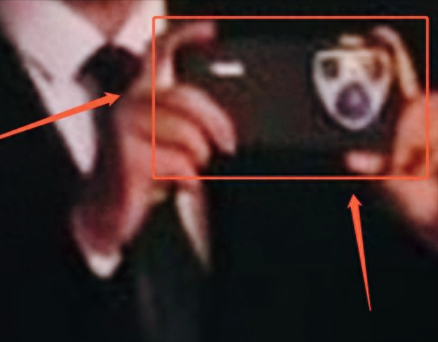 疑似Pura80 Ultra真机亮相， 三角镜头实锤，配置最全影像旗舰来了