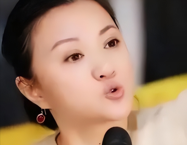 百分百歌手|从5登春晚到沦落精神病院，演员金玉婷的结局，印证了郭德纲的话
