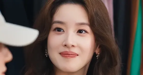 “婚变风波”仅10天，章泽天又官宣喜讯，让娱乐圈都要刮目相看了