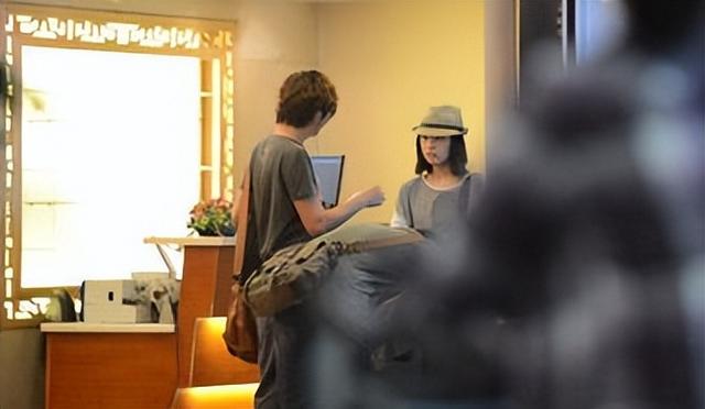 王大治|长得丑玩得花，六任女友美如画，王大治上演真实版的“丑男无敌”