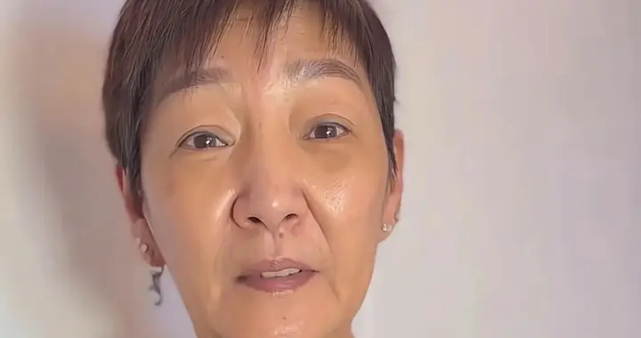 她爱上有妇之夫，偷偷生下两娃，如今孤独终老，孩子已在国外定居