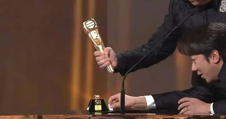 被指故意砸烂奖座博流量！TVB金牌司仪自嘲式反击：我没那么聪明