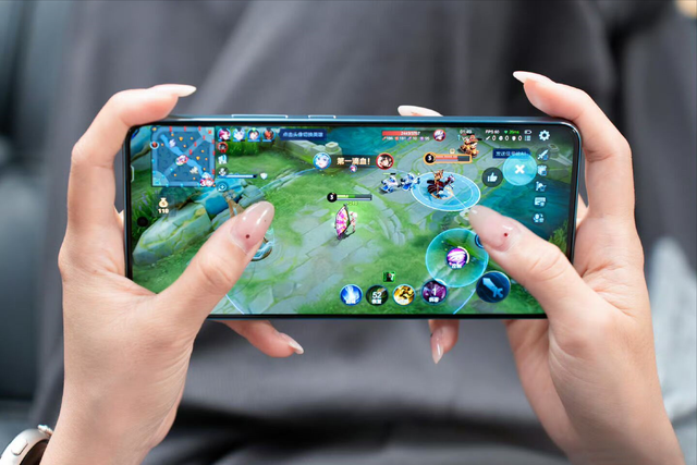 618能“闭眼入”的三款旗舰机，配置强劲、售价亲民，几乎无差评