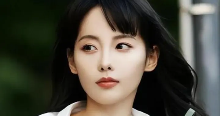 小三上位真相大白，买超疑似和邵晴切割，张嘉倪这下彻底赢了