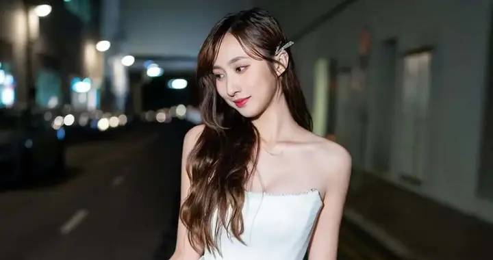 TVB人气小花负评不断！本人承认说谎，自称在不正常家庭长大